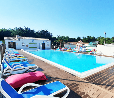 Piscine Camping Au Val de Loire en Ré