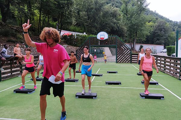 apv camping vallon rouge