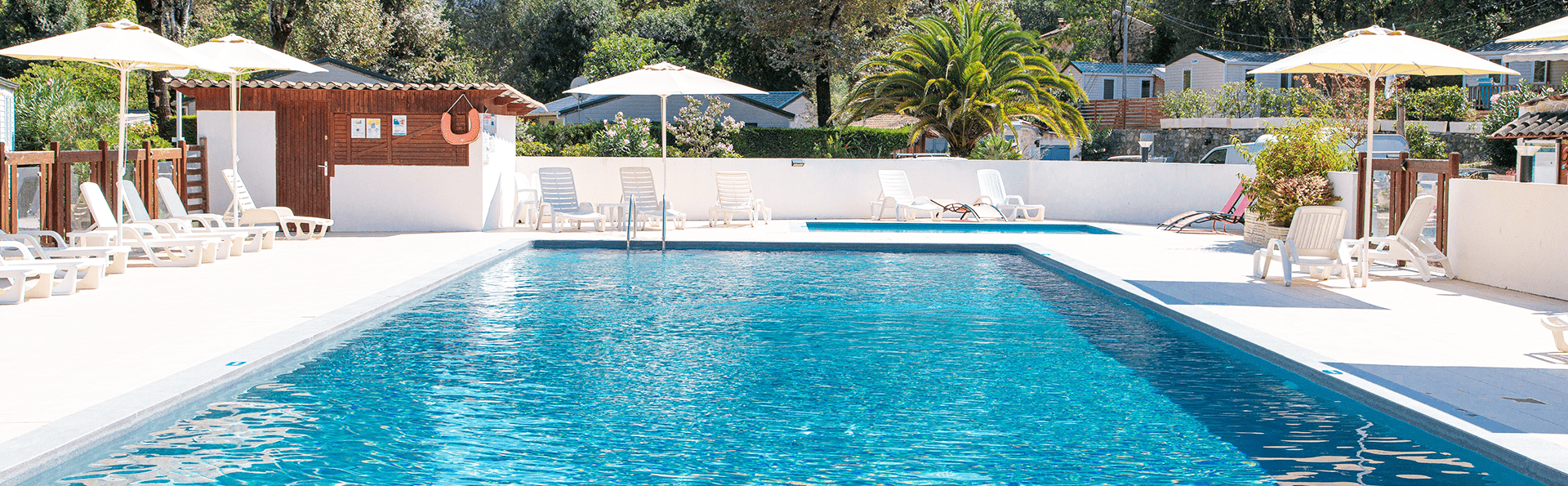 Camping Au Vallon Rouge Piscine