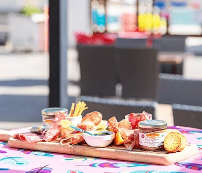 Camping Méditerranée Au Vallon Rouge