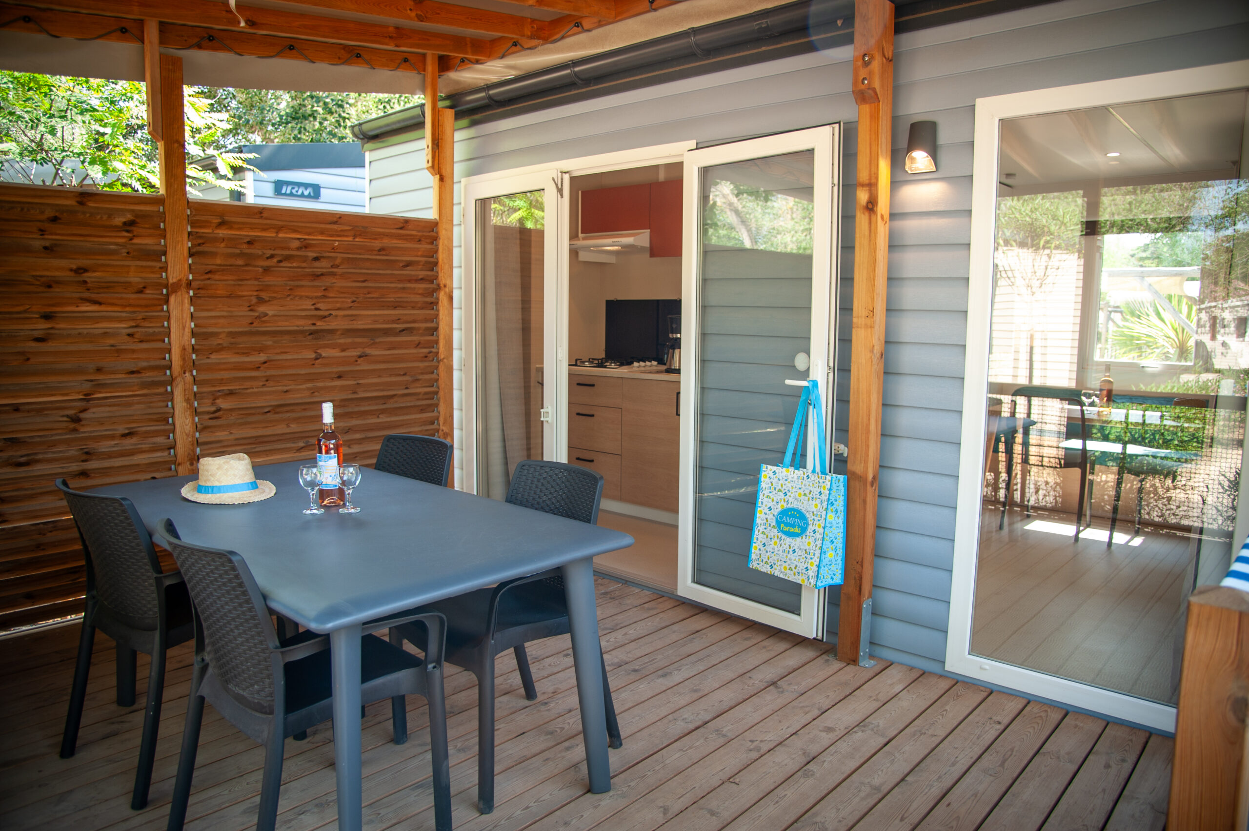 Tiki 4 places 2 chambres TV - environ 26m²