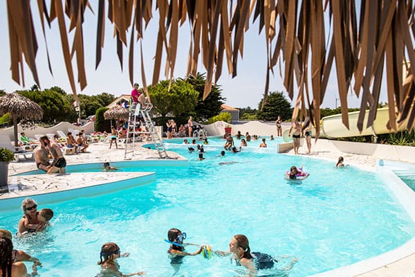 Piscine Camping La Parée du Jonc