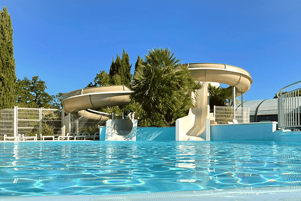 Piscine plein air chauffée