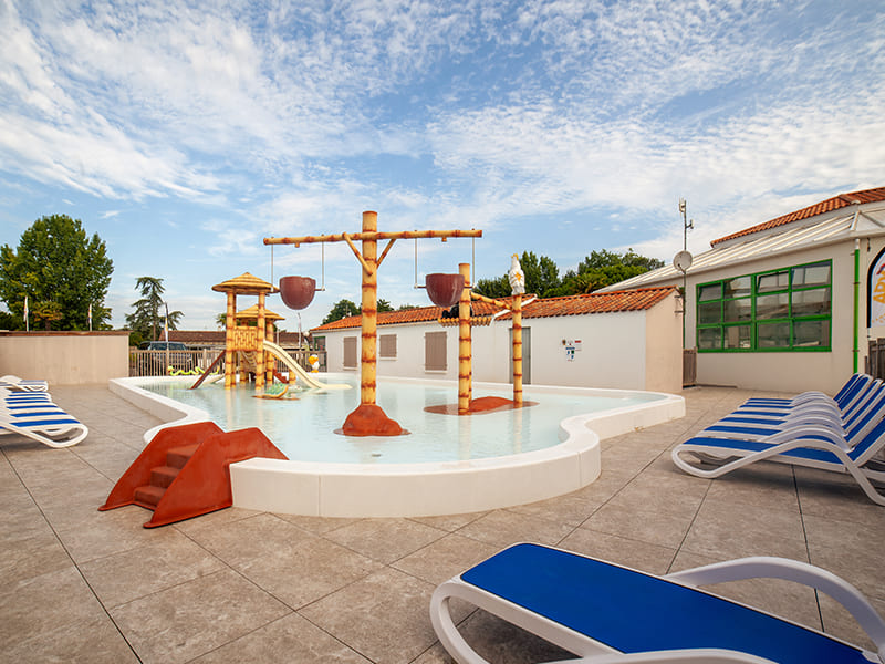 Réceptionniste / Hôte d'accueil H/F · Angles