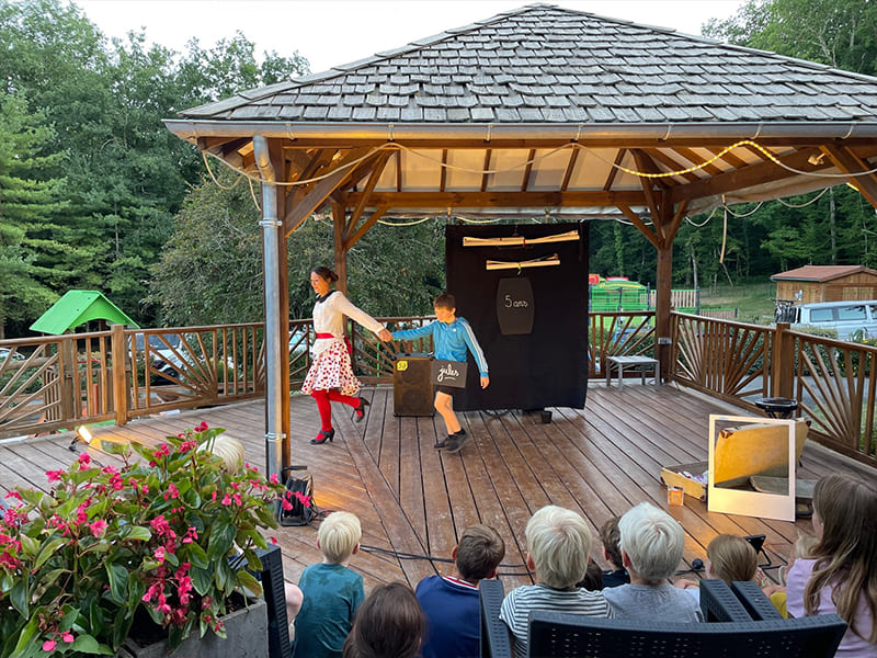 Camping Dordogne Animation · La Pélonie