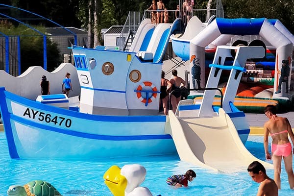 Jeux aquatiques Camping APV Plijadur